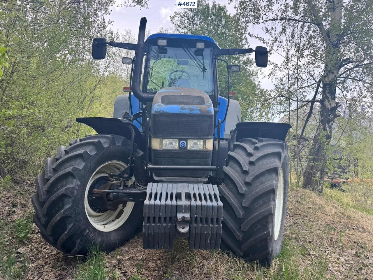 New Holland TM190 4x4 with Brackets – 5775 hours. - Farm tractor: picture 2 New Holland TM190 4x4 with Brackets – 5775 hours. - Farm tractor: picture 2