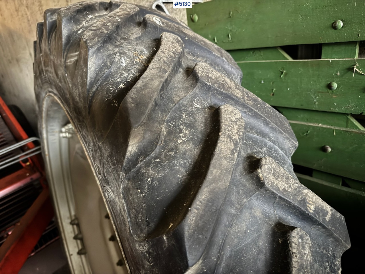 Sprayer wheels 12.4 R46 and 11.2 R32 - Sprayer: picture 4 Sprayer wheels 12.4 R46 and 11.2 R32 - Sprayer: picture 4