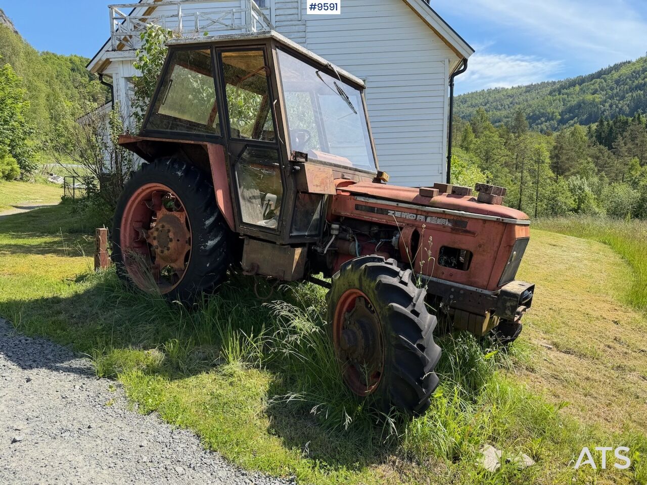 Zetor 5945 Tractor. Rep. object. - Farm tractor: picture 5 Zetor 5945 Tractor. Rep. object. - Farm tractor: picture 5