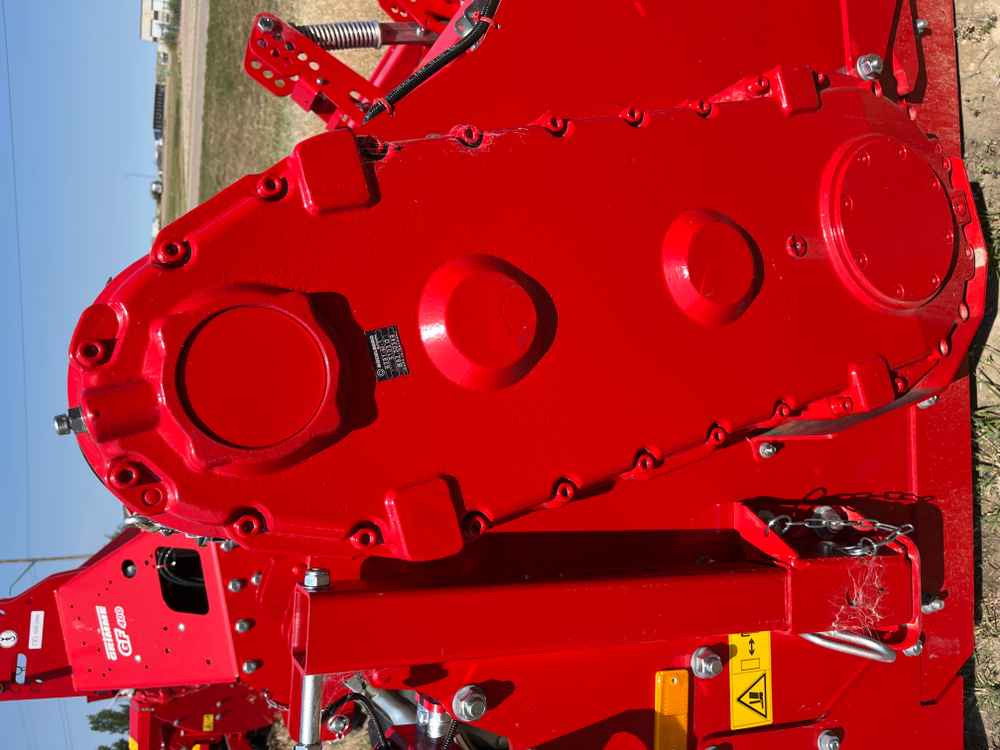 Grimme GF 400 - Haulm topper: picture 4 Grimme GF 400 - Haulm topper: picture 4