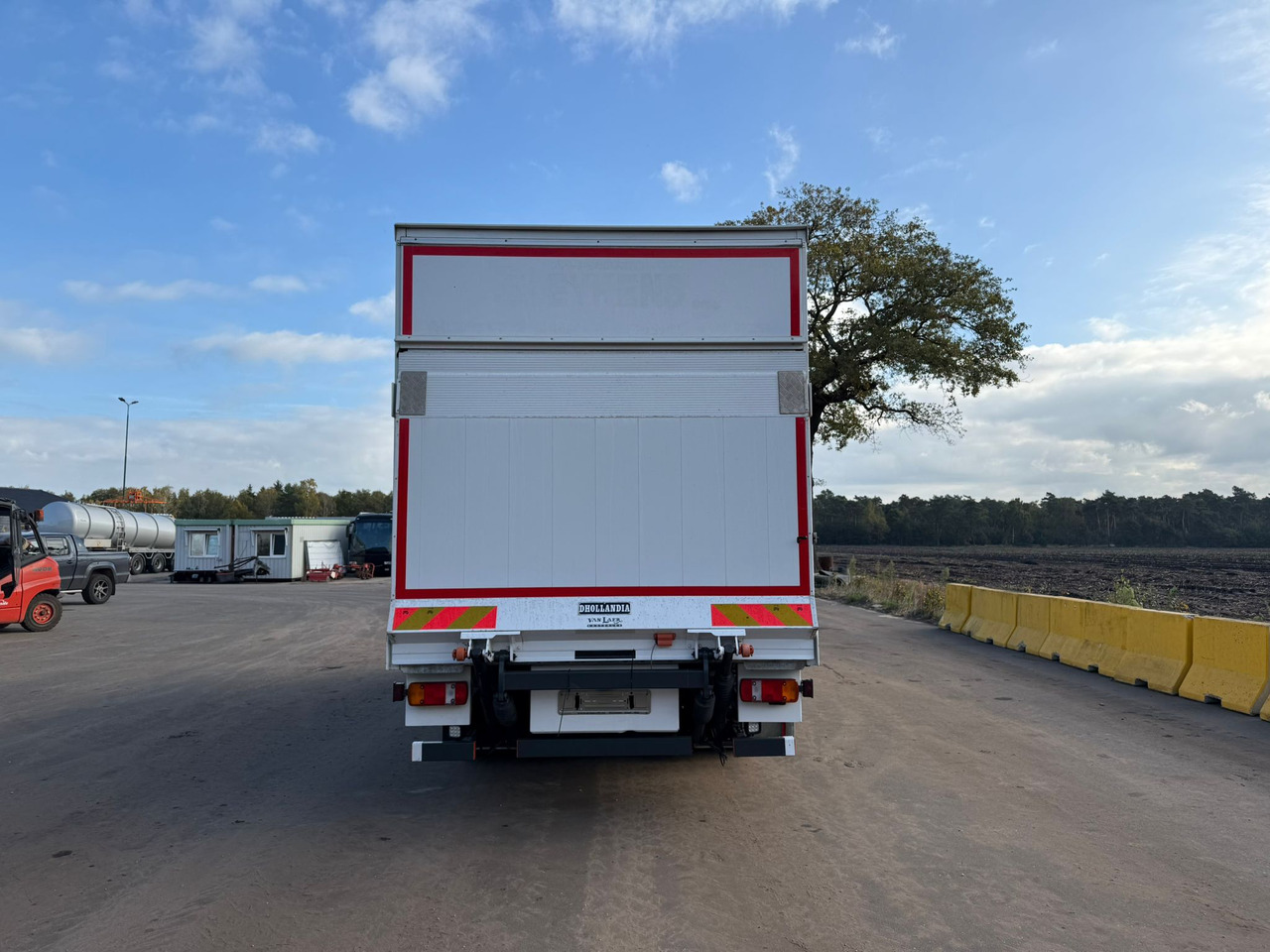 Mercedes Atego 1224 - Box truck: picture 5 Mercedes Atego 1224 - Box truck: picture 5