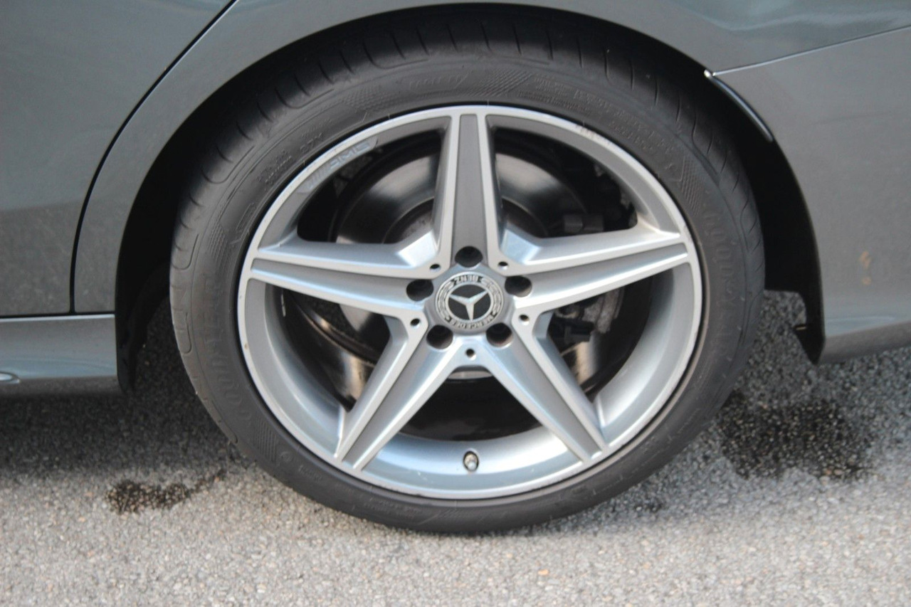 Mercedes-Benz C 220d T BlueTec AMG LED ACC LEDER - Station wagon: picture 5 Mercedes-Benz C 220d T BlueTec AMG LED ACC LEDER - Station wagon: picture 5