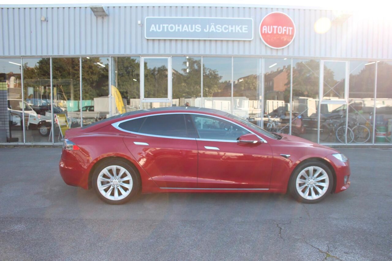 Tesla Model S 100 D Panorama Luft CCS - Sedan: picture 2 Tesla Model S 100 D Panorama Luft CCS - Sedan: picture 2