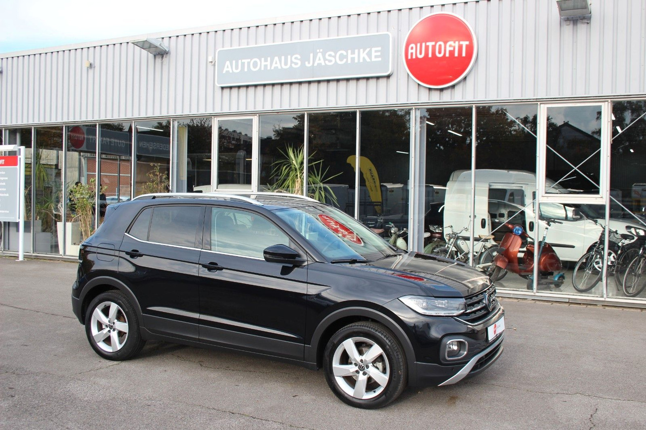Volkswagen T-Cross Style 18tKM ACC LED DSG SiHzg Kamera APP - SUV: picture 2 Volkswagen T-Cross Style 18tKM ACC LED DSG SiHzg Kamera APP - SUV: picture 2
