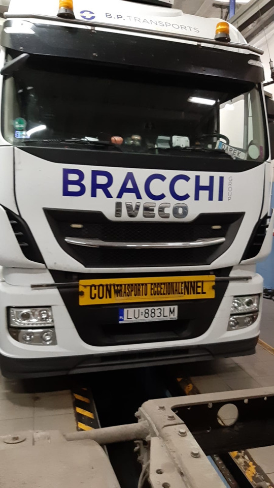IVECO IVECO STRALIS 510 Hi-Way AS 440STX/P Euro VI z salonu Italia - Tractor unit: picture 4 IVECO IVECO STRALIS 510 Hi-Way AS 440STX/P Euro VI z salonu Italia - Tractor unit: picture 4