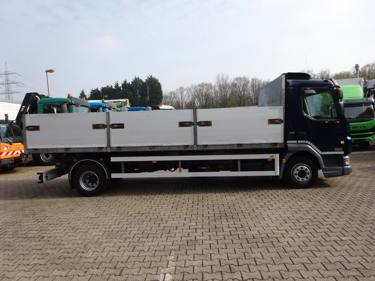 New Tipper DAF LF 45.210 Kipper 4x2: picture 13
