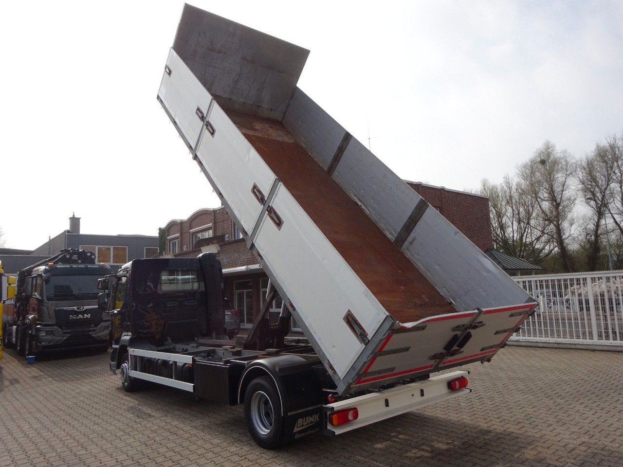 New Tipper DAF LF 45.210 Kipper 4x2: picture 8