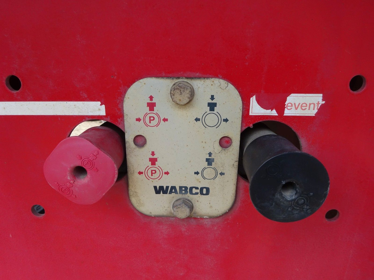 Tipper semi-trailer Langendorf Kippauflieger mit 3 Achsen Stahl: picture 11 Tipper semi-trailer Langendorf Kippauflieger mit 3 Achsen Stahl: picture 11