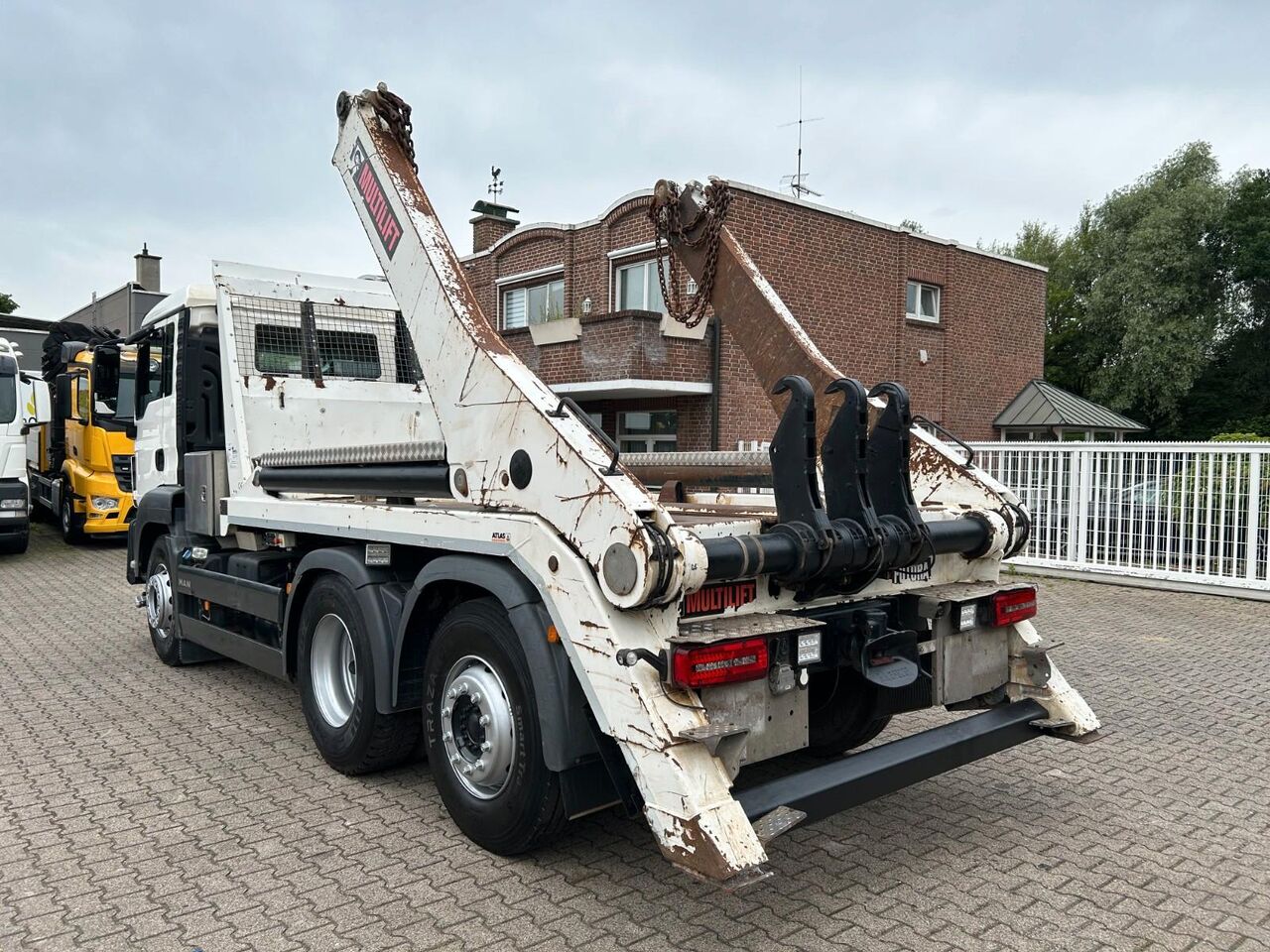 MAN 26.420 TGS Multilift Absetzkipper - Skip loader truck: picture 4 MAN 26.420 TGS Multilift Absetzkipper - Skip loader truck: picture 4