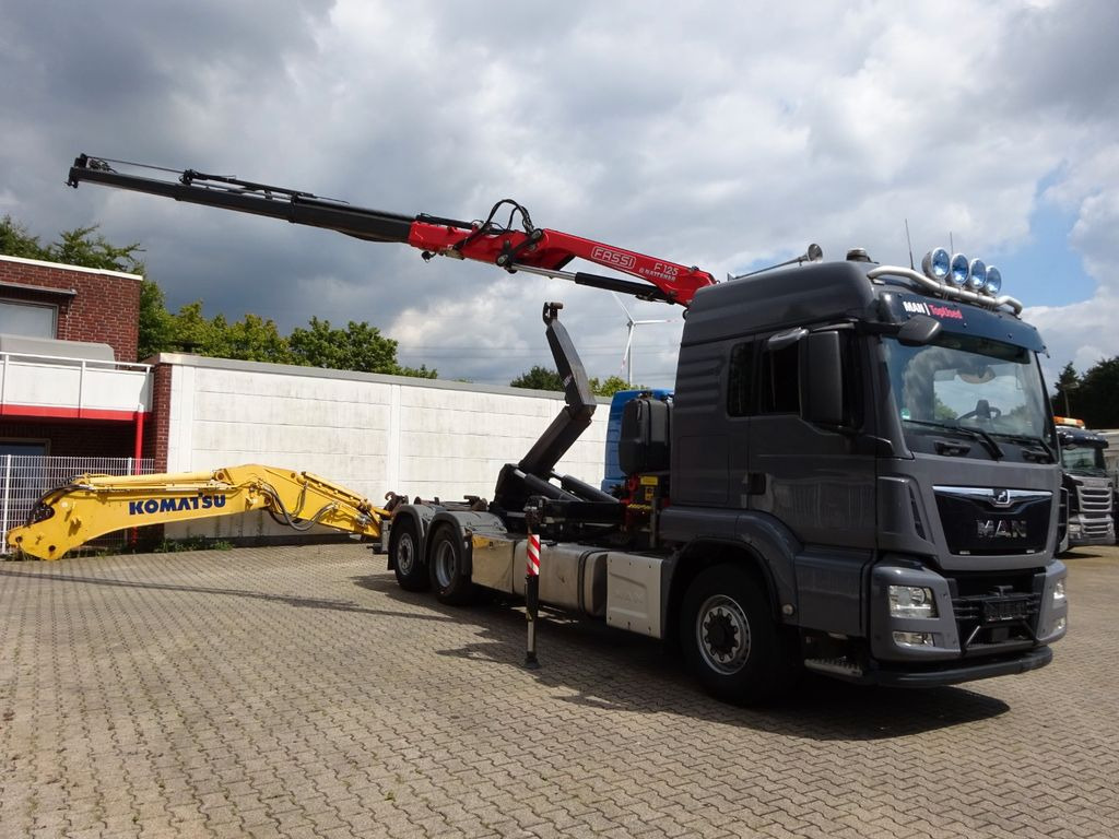 MAN 26.500 Abroller + Fassi F125A Kran 6x2-4 Allrad MAN 26.500 Abroller + Fassi F125A Kran 6x2-4 Allrad - Hook lift truck, Crane truck: picture 3 MAN 26.500 Abroller + Fassi F125A Kran 6x2-4 Allrad MAN 26.500 Abroller + Fassi F125A Kran 6x2-4 Allrad - Hook lift truck, Crane truck: picture 3