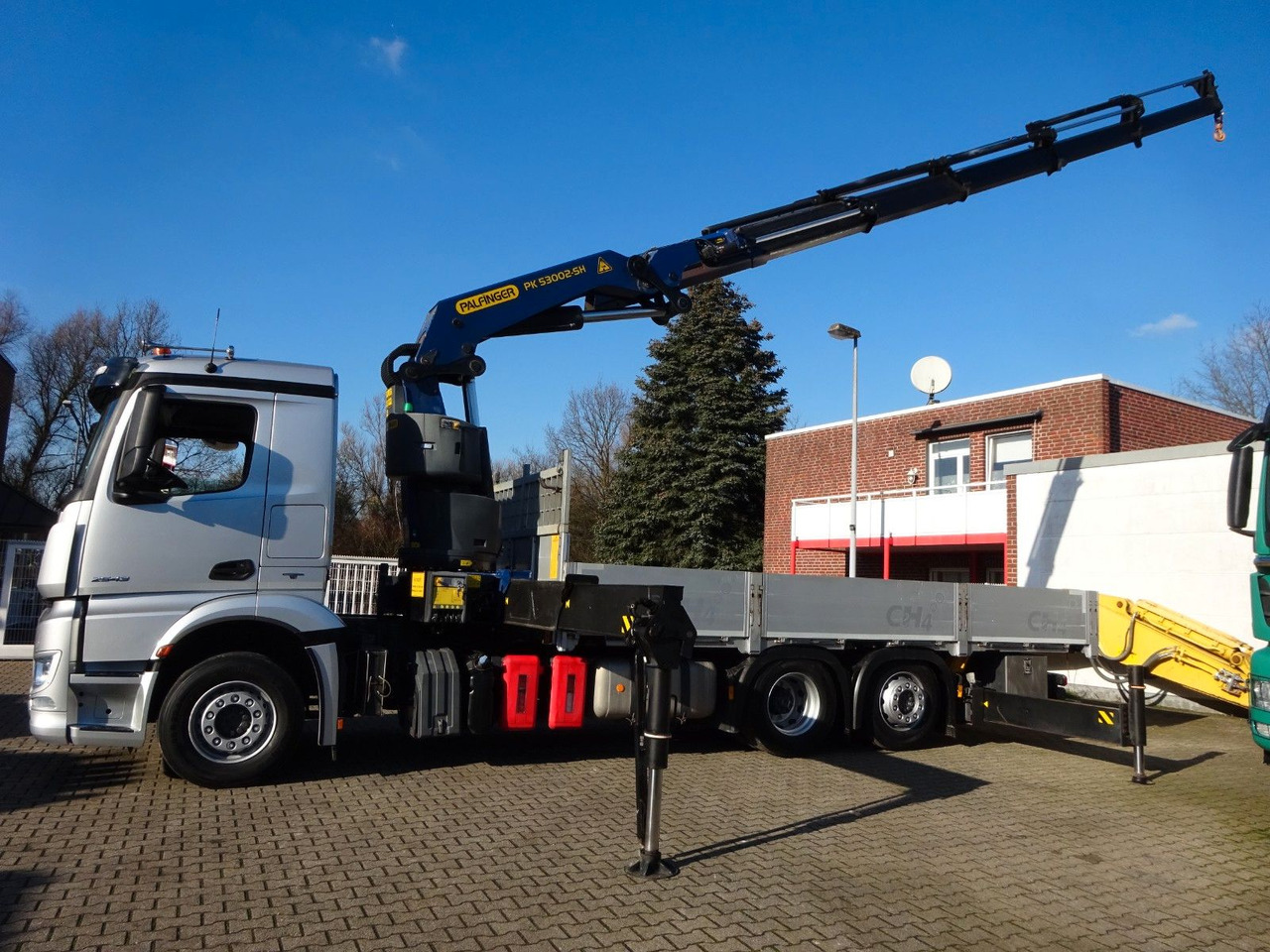 Mercedes-Benz 2543 Antos Pritsche + PK53002-SH Kran Mercedes-Benz 2543 Antos Pritsche + PK53002-SH Kran - Crane truck, Dropside/ Flatbed truck: picture 5 Mercedes-Benz 2543 Antos Pritsche + PK53002-SH Kran Mercedes-Benz 2543 Antos Pritsche + PK53002-SH Kran - Crane truck, Dropside/ Flatbed truck: picture 5