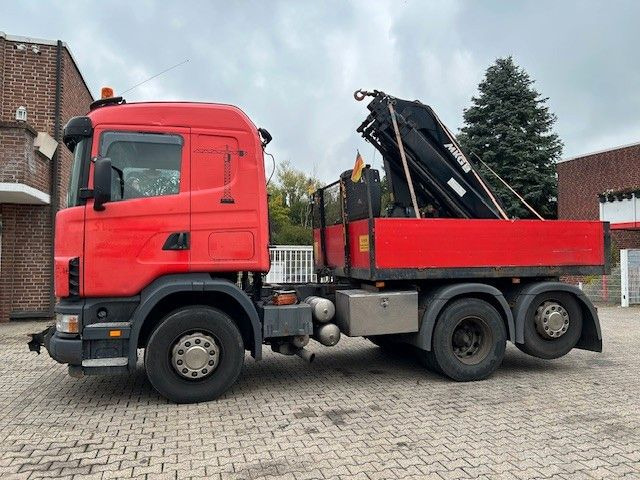 Scania 124 L 470 Pritsche + MKG HLK 201 HP 6x2 - Dropside/ Flatbed truck, Crane truck: picture 1 Scania 124 L 470 Pritsche + MKG HLK 201 HP 6x2 - Dropside/ Flatbed truck, Crane truck: picture 1