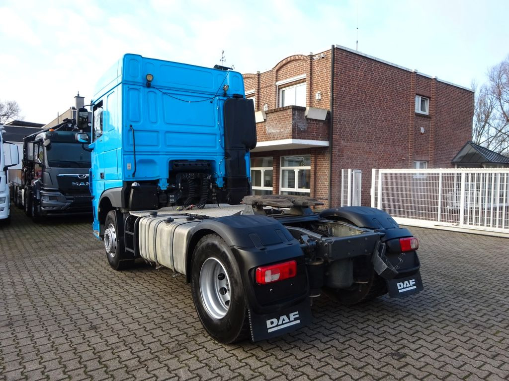 DAF XF 440 + Hydrl. Pumpe 4x2 - Tractor unit: picture 4 DAF XF 440 + Hydrl. Pumpe 4x2 - Tractor unit: picture 4