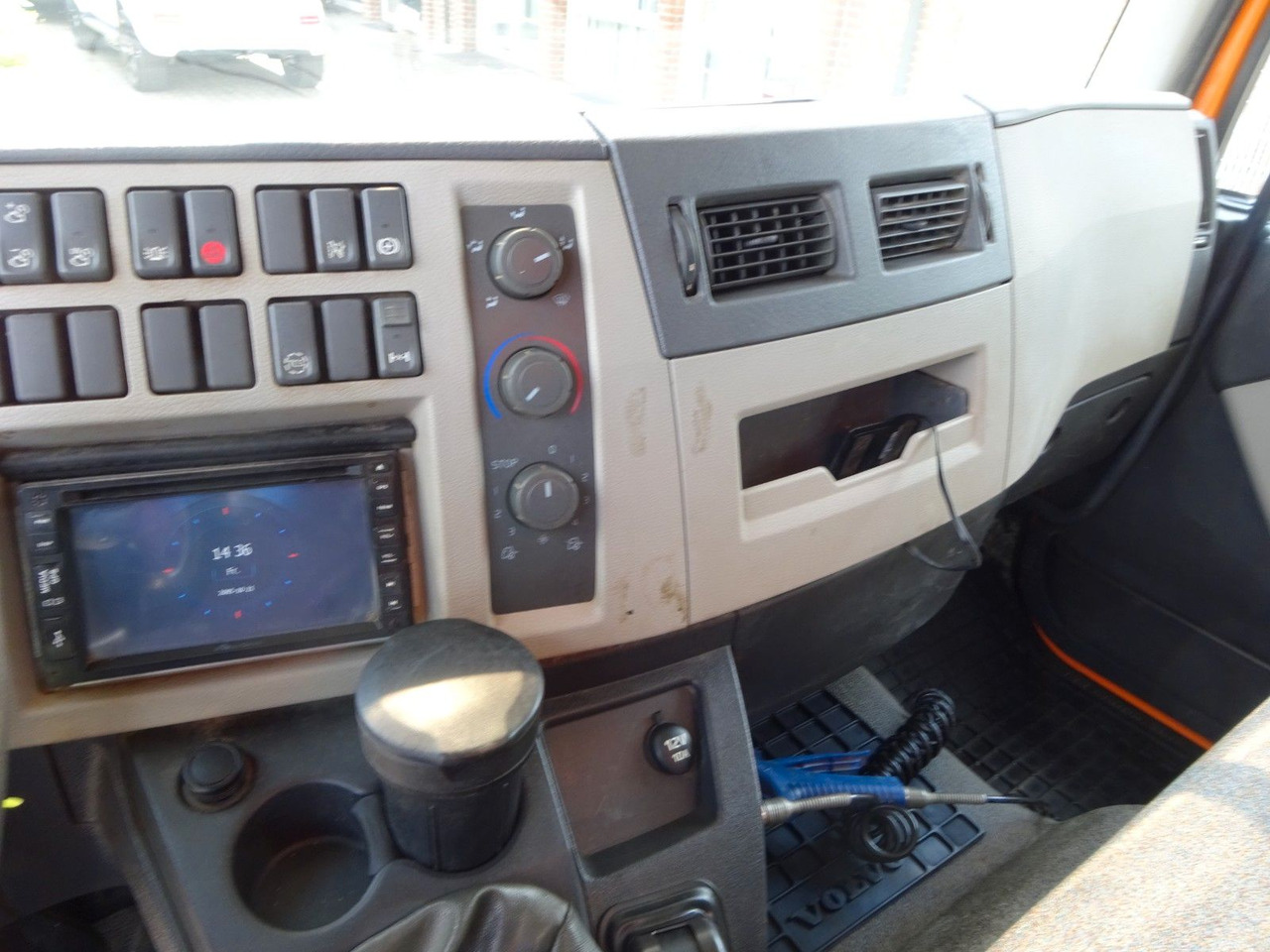 Tipper Volvo FL 280 MEILLER 3Skipper 4x2: picture 15