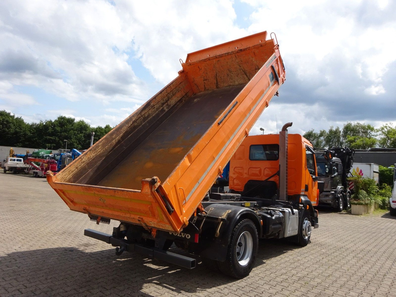 Tipper Volvo FL 280 MEILLER 3Skipper 4x2: picture 6