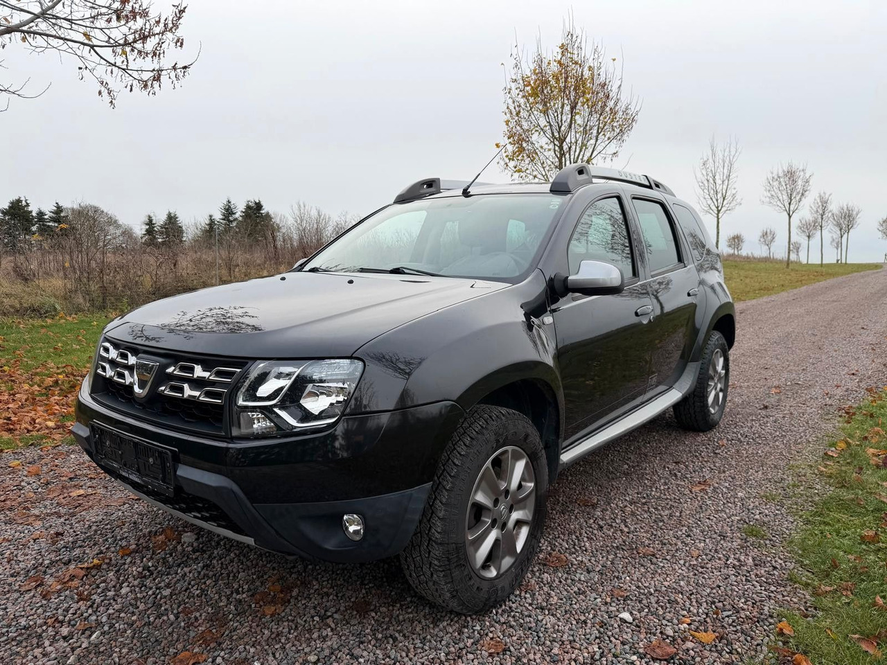 Dacia Duster I Laureate 1.5 DCI *nur 55 000km! - Passenger van: picture 1 Dacia Duster I Laureate 1.5 DCI *nur 55 000km! - Passenger van: picture 1