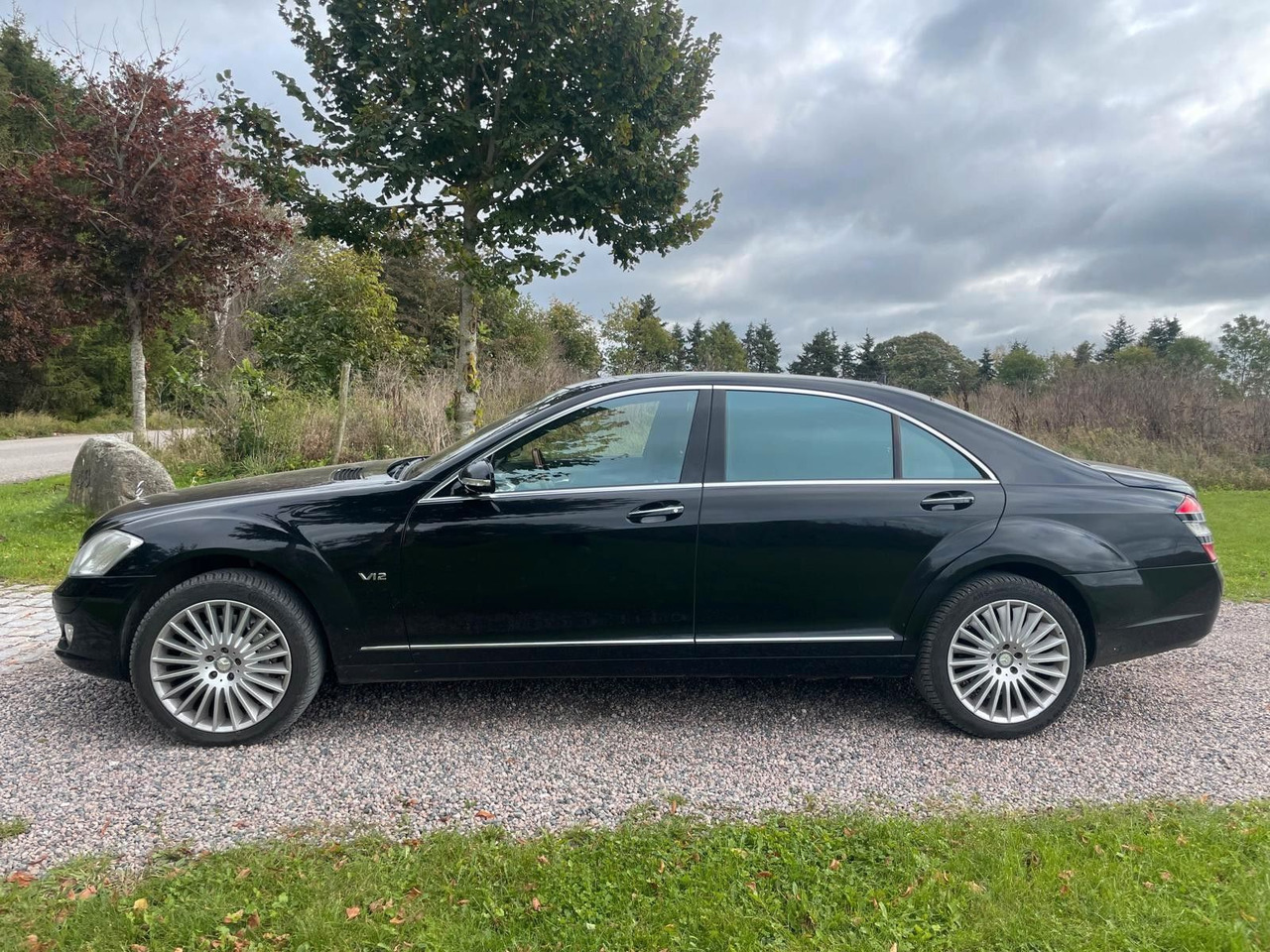 Mercedes-Benz S 600 S-Klasse Limousine - Station wagon: picture 2 Mercedes-Benz S 600 S-Klasse Limousine - Station wagon: picture 2