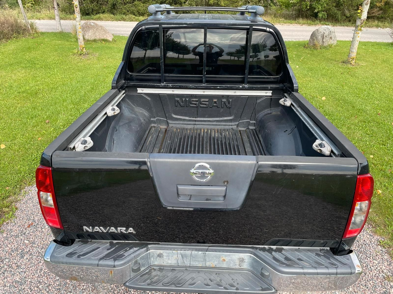 Nissan Navara Pickup Double Cab LE V6 4x4 LB - SUV: picture 5 Nissan Navara Pickup Double Cab LE V6 4x4 LB - SUV: picture 5