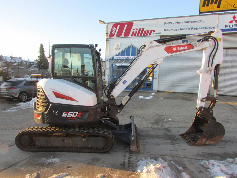 Bobcat E 50 44.000 EUR - Mini excavator: picture 1 Bobcat E 50 44.000 EUR - Mini excavator: picture 1