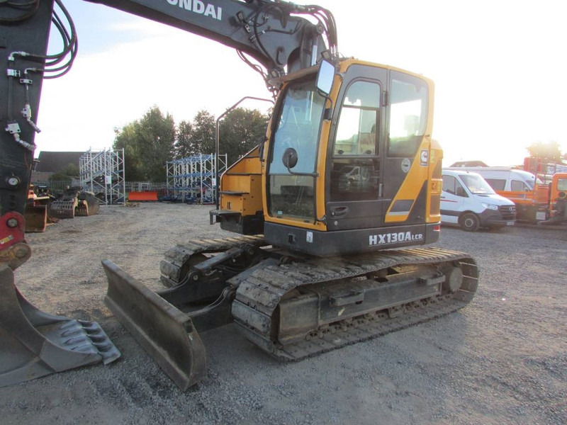 Hyundai HX 130 ALCR Kettenbagger 76.000 EUR / AC - Crawler excavator: picture 2 Hyundai HX 130 ALCR Kettenbagger 76.000 EUR / AC - Crawler excavator: picture 2