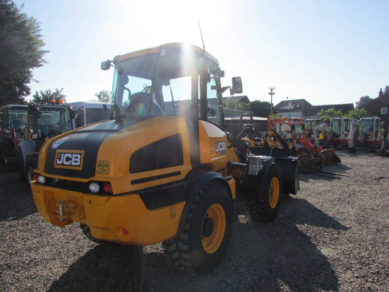Wheel loader JCB 409 Radlader 46.500 EUR: picture 7