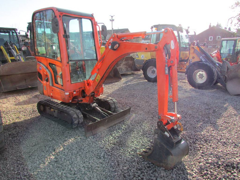 Kubota KX 016-4 Minibagger 16.000 EUR - Mini excavator: picture 3 Kubota KX 016-4 Minibagger 16.000 EUR - Mini excavator: picture 3
