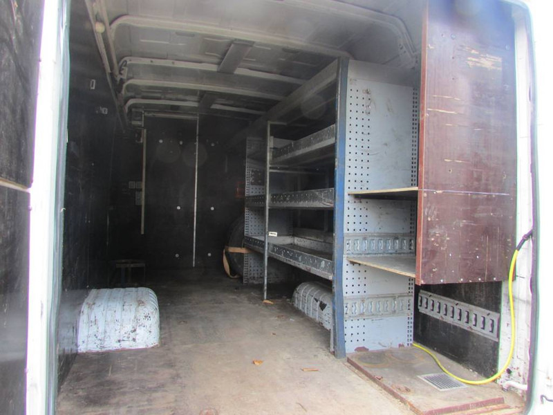 Mercedes-Benz 813 D Vario Kastenwagen - Box truck: picture 4 Mercedes-Benz 813 D Vario Kastenwagen - Box truck: picture 4