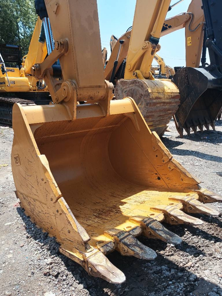 CAT 340D2L - Crawler excavator: picture 3 CAT 340D2L - Crawler excavator: picture 3