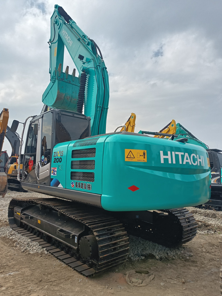 HITACHI ZX200-3 - Crawler excavator: picture 3 HITACHI ZX200-3 - Crawler excavator: picture 3