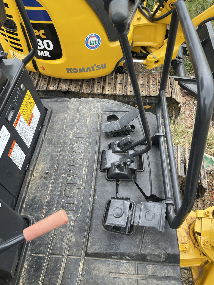 Mini excavator KOMATSU PC20MR-3: picture 7
