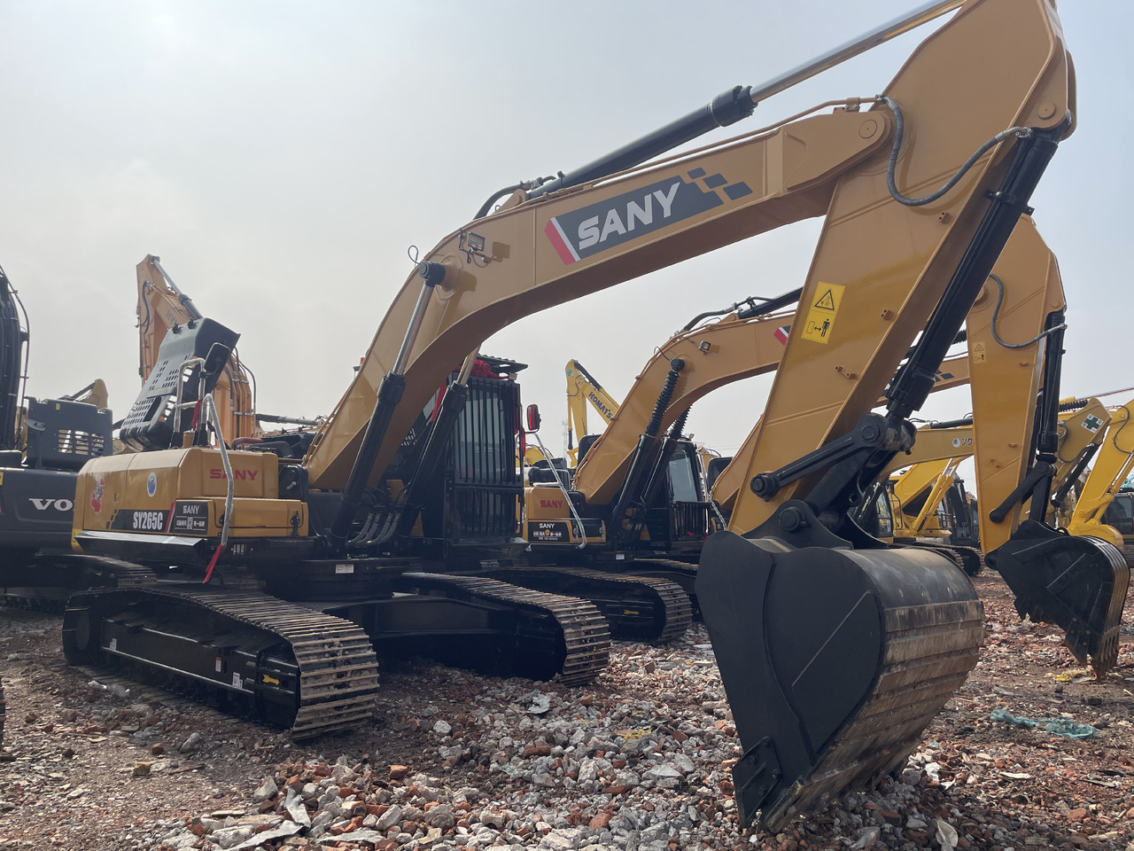 SANY SY265C - Crawler excavator: picture 3 SANY SY265C - Crawler excavator: picture 3