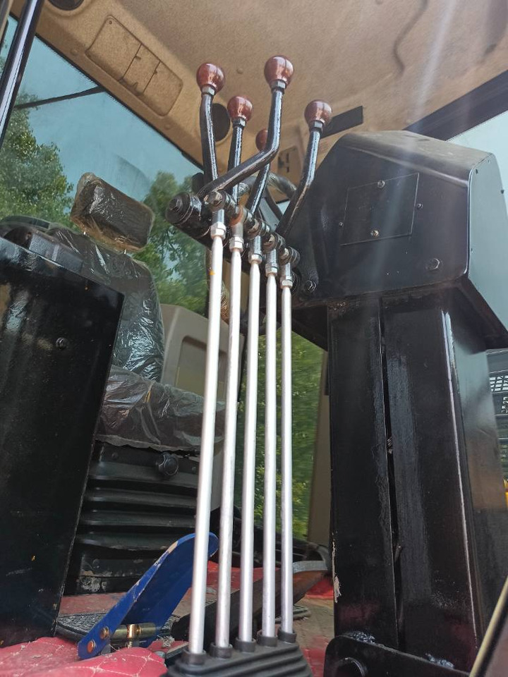 Grader XCMG GR 185: picture 7 Grader XCMG GR 185: picture 7