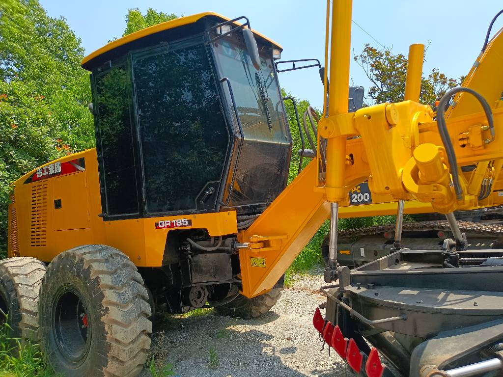 Grader XCMG GR 185: picture 10 Grader XCMG GR 185: picture 10