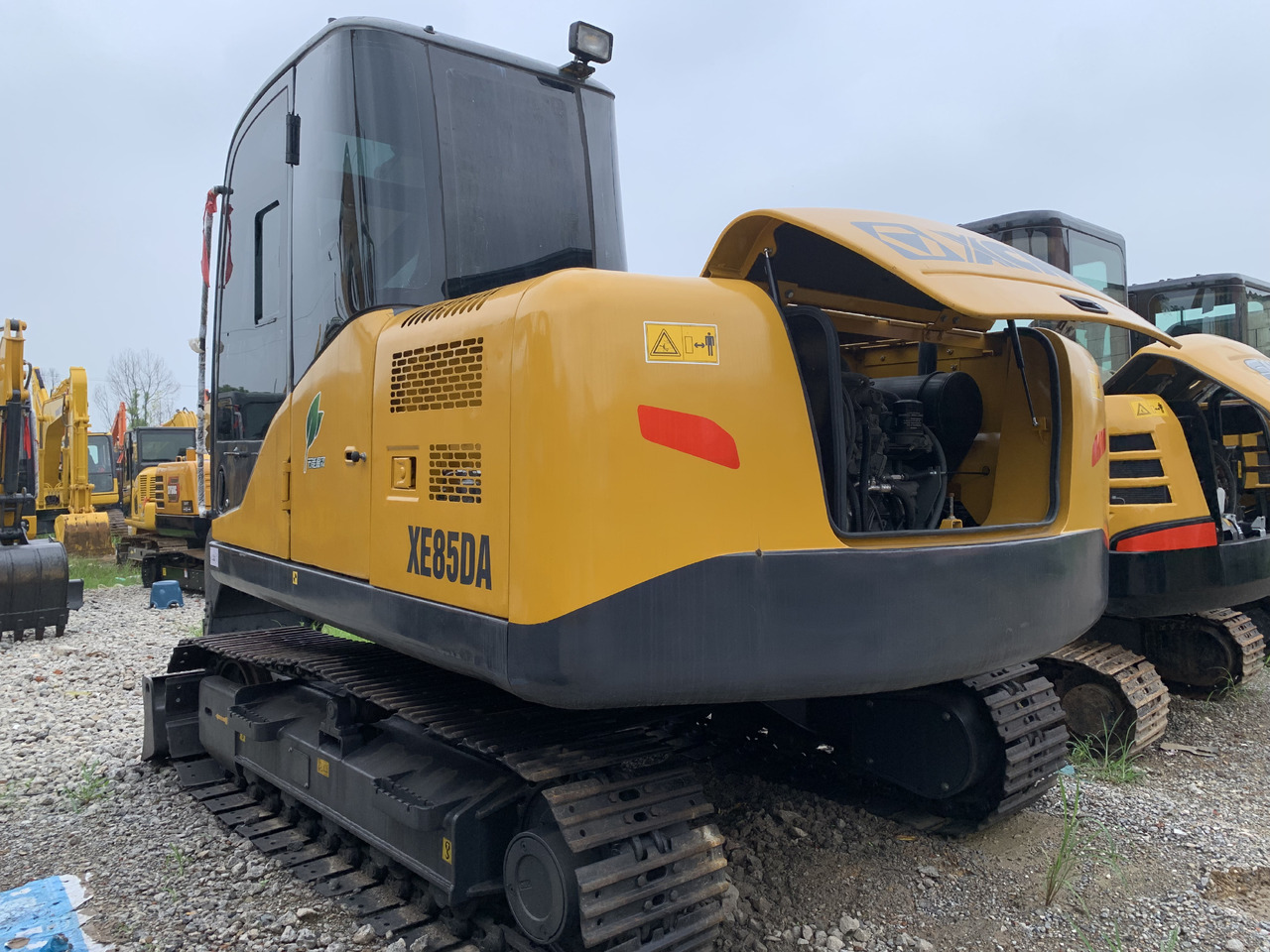 Mini excavator XCMG XE 85DA: picture 6