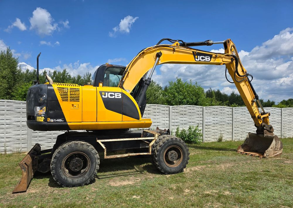JCB - Wheel excavator: picture 2 JCB - Wheel excavator: picture 2