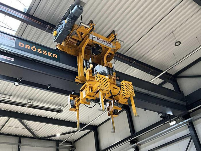 Scheffer K7-1 9,5T 29,7m - Crane: picture 2 Scheffer K7-1 9,5T 29,7m - Crane: picture 2