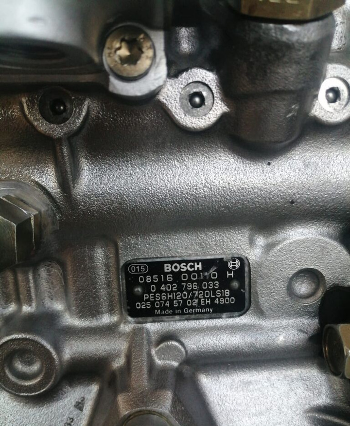 Fuel pump for Truck Bosch EXCHANGE A0250745702   Mercedes-Benz . truck: picture 6