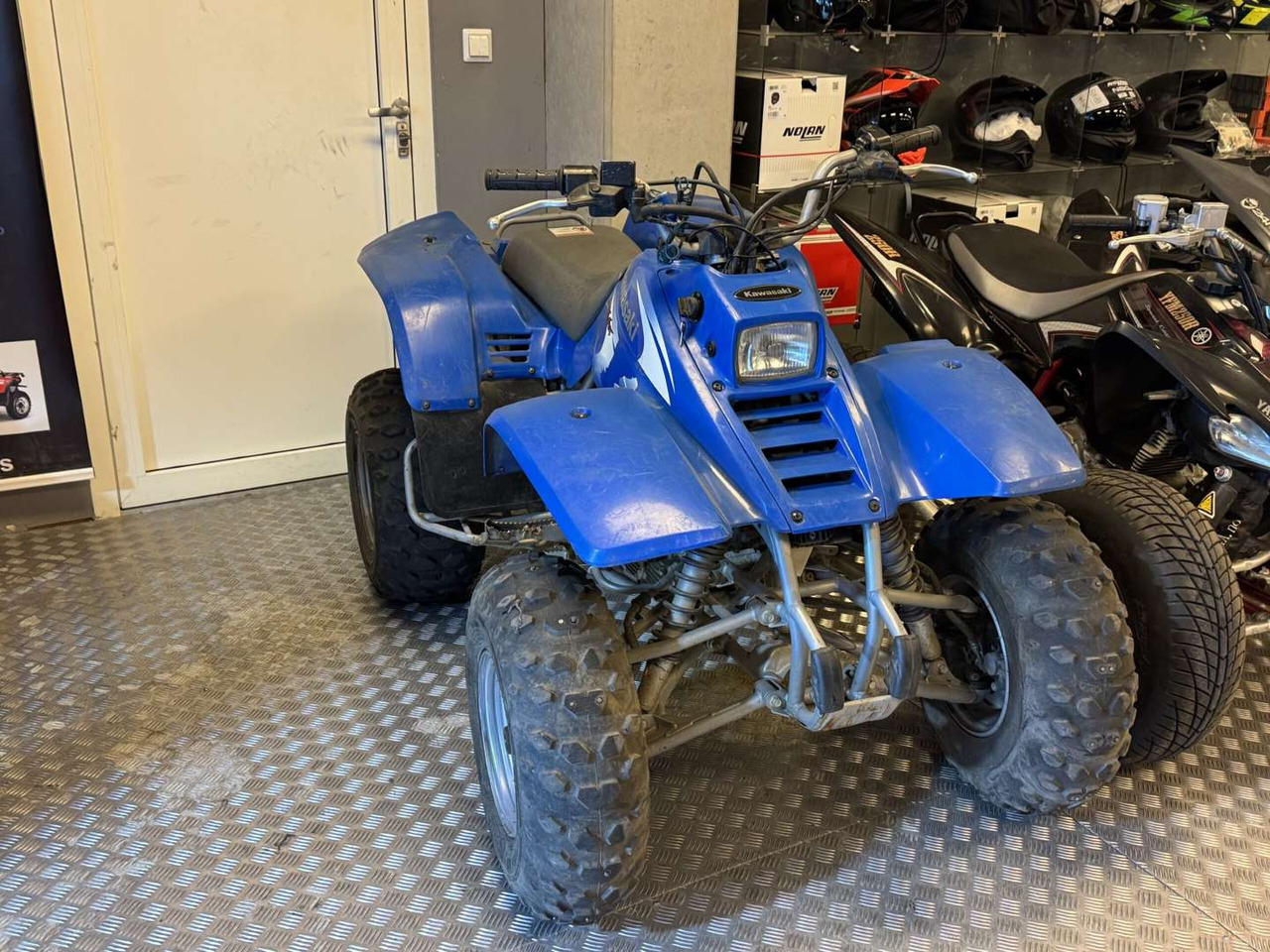 2000 ATV Kawasaki Lakota 300-Sports - Motorcycle trailer: picture 2 2000 ATV Kawasaki Lakota 300-Sports - Motorcycle trailer: picture 2