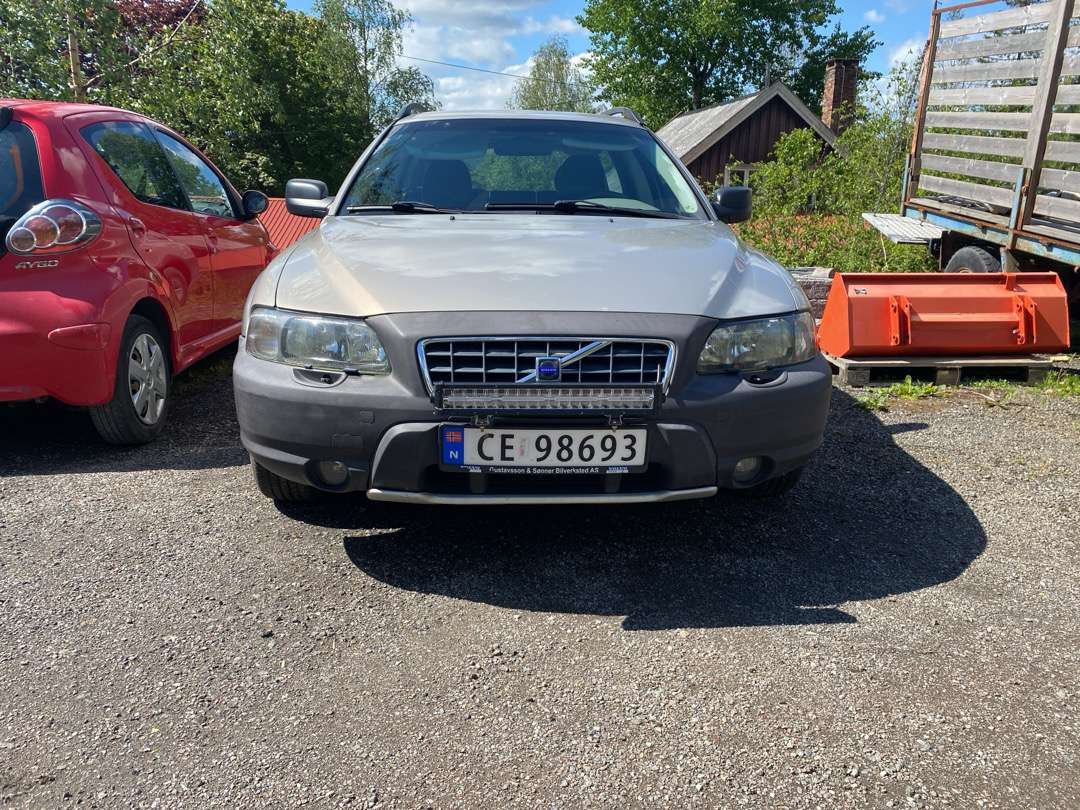 2001 Volvo XC70 EU-GODKJENT (rep.-objekt) - Car: picture 3 2001 Volvo XC70 EU-GODKJENT (rep.-objekt) - Car: picture 3