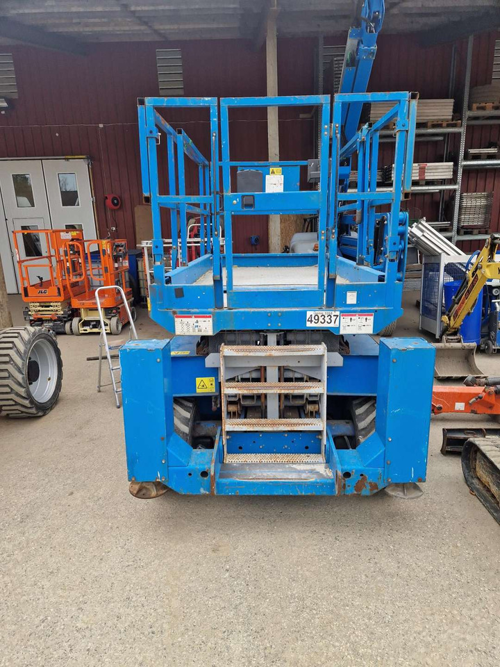 2007 Sakselift Genie 3268 - Aerial platform: picture 3 2007 Sakselift Genie 3268 - Aerial platform: picture 3