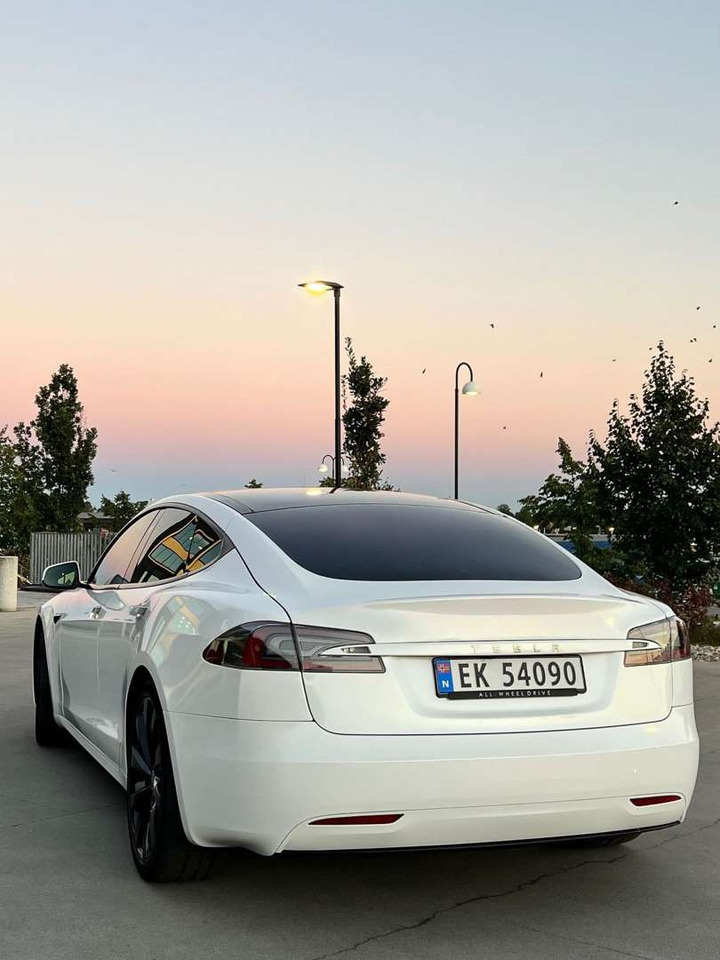 2017 Personbil Tesla Model S EU-godkjent - Car: picture 4 2017 Personbil Tesla Model S EU-godkjent - Car: picture 4