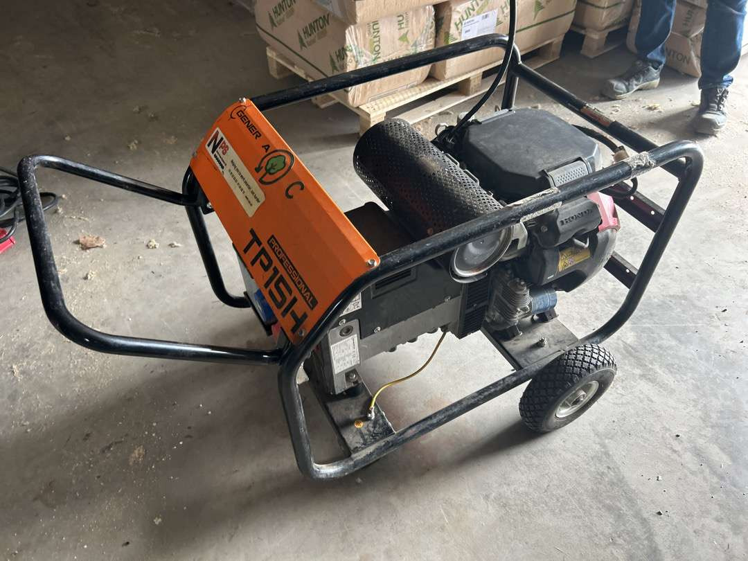 2021 Bensin Aggregat fra Genger Professional TP15 H - Workshop equipment: picture 4 2021 Bensin Aggregat fra Genger Professional TP15 H - Workshop equipment: picture 4