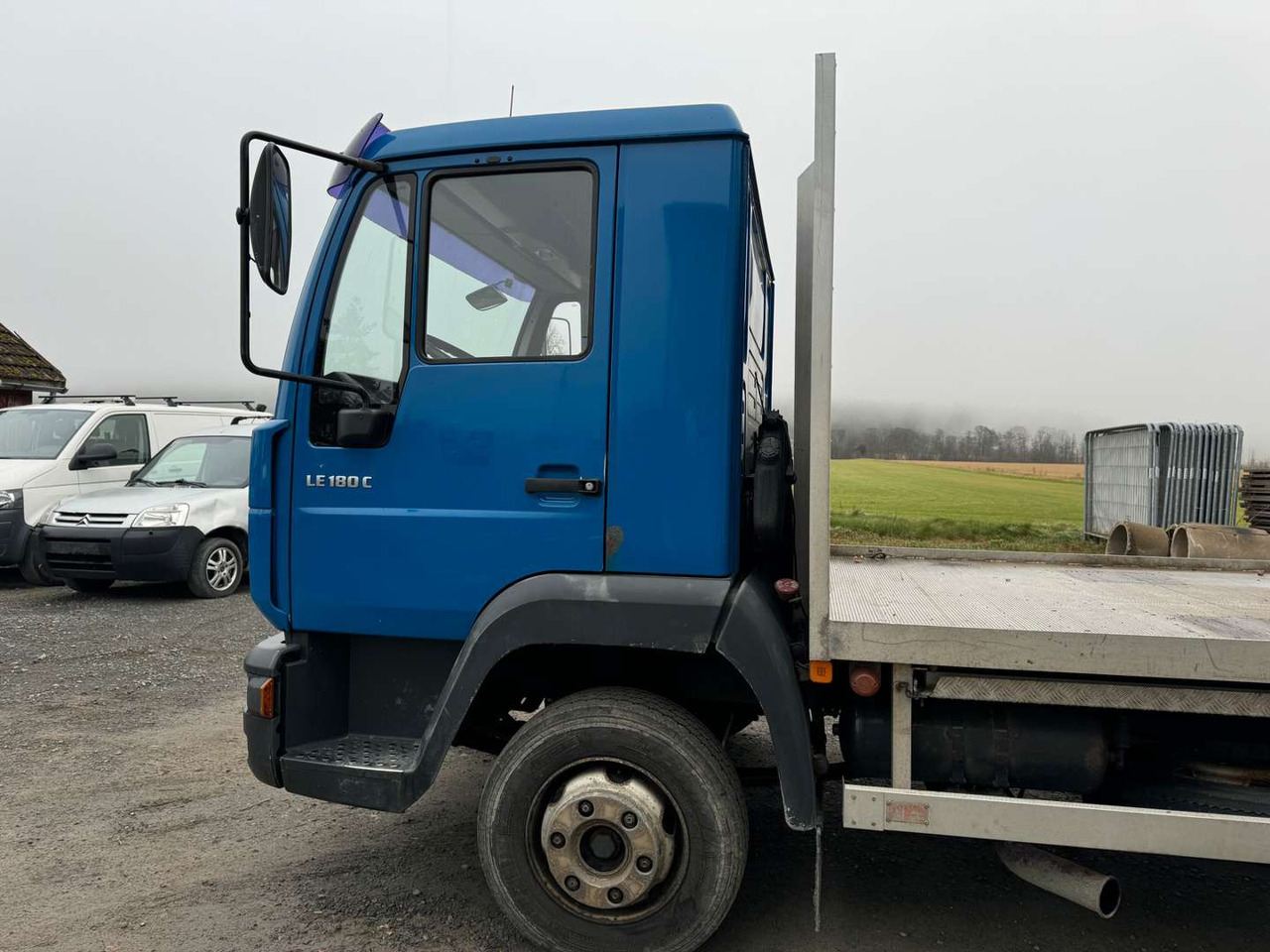 MAN LE 180 C Bilfrakter Lett lastebil - Autotransporter truck: picture 5 MAN LE 180 C Bilfrakter Lett lastebil - Autotransporter truck: picture 5
