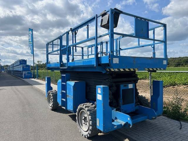 ATN CX 15 - Scissor lift: picture 3 ATN CX 15 - Scissor lift: picture 3