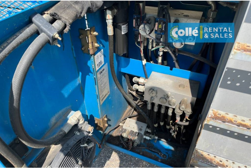 Scissor lift Genie GS 4390 RT | 2008: picture 7