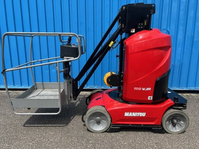 Manitou 100 VJR | 2014 - Vertical mast lift: picture 2 Manitou 100 VJR | 2014 - Vertical mast lift: picture 2