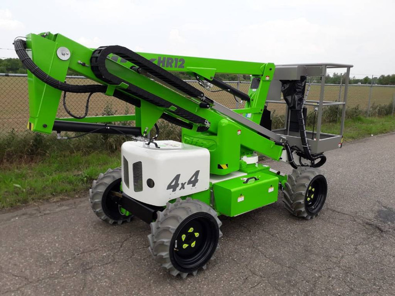 Niftylift HR 12 D E 4WD - Articulated boom: picture 5 Niftylift HR 12 D E 4WD - Articulated boom: picture 5