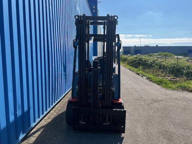 Toyota Traigo 80 | 2024 - Electric forklift: picture 5 Toyota Traigo 80 | 2024 - Electric forklift: picture 5