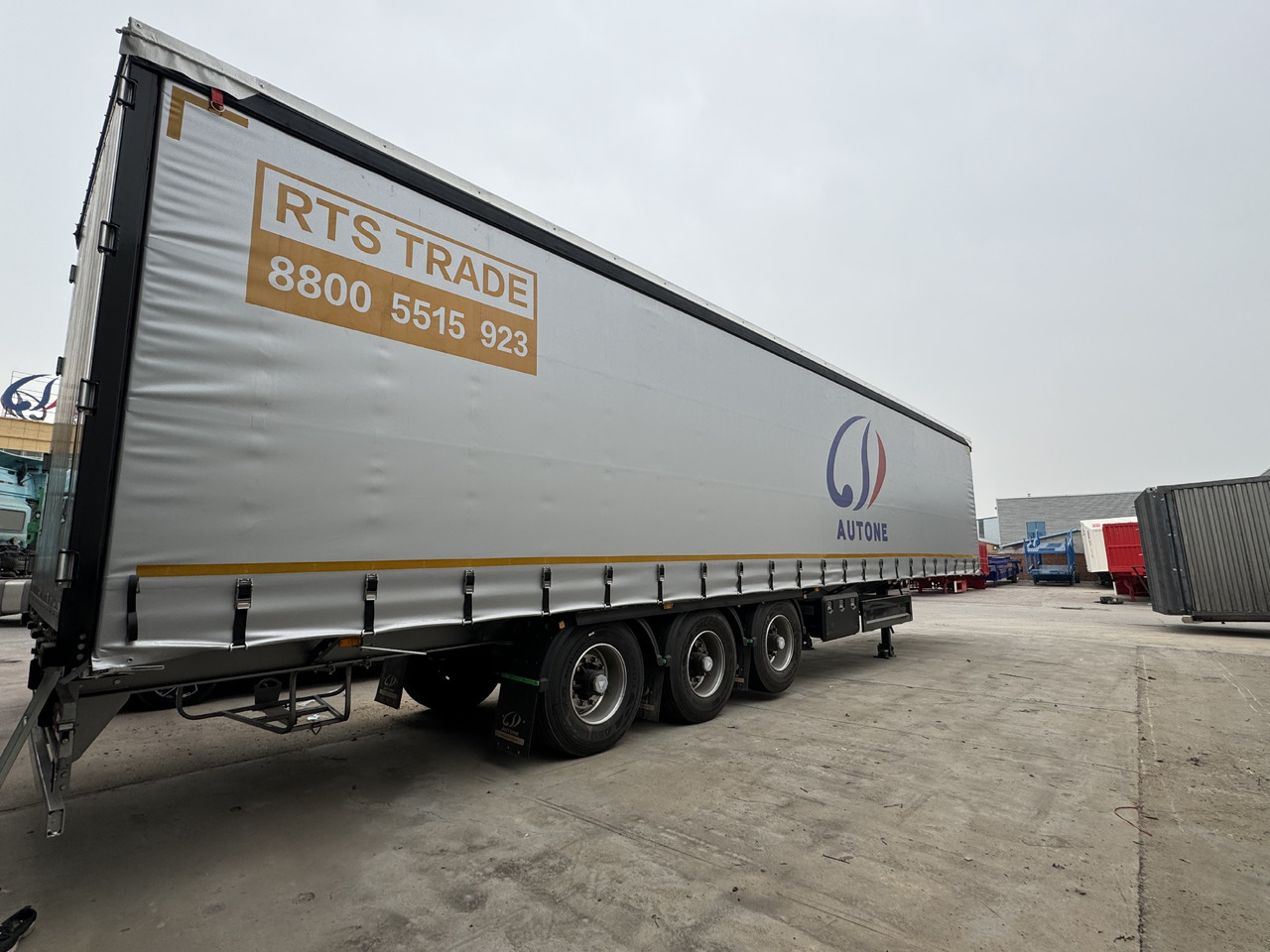 - Curtainsider semi-trailer: picture 1 - Curtainsider semi-trailer: picture 1