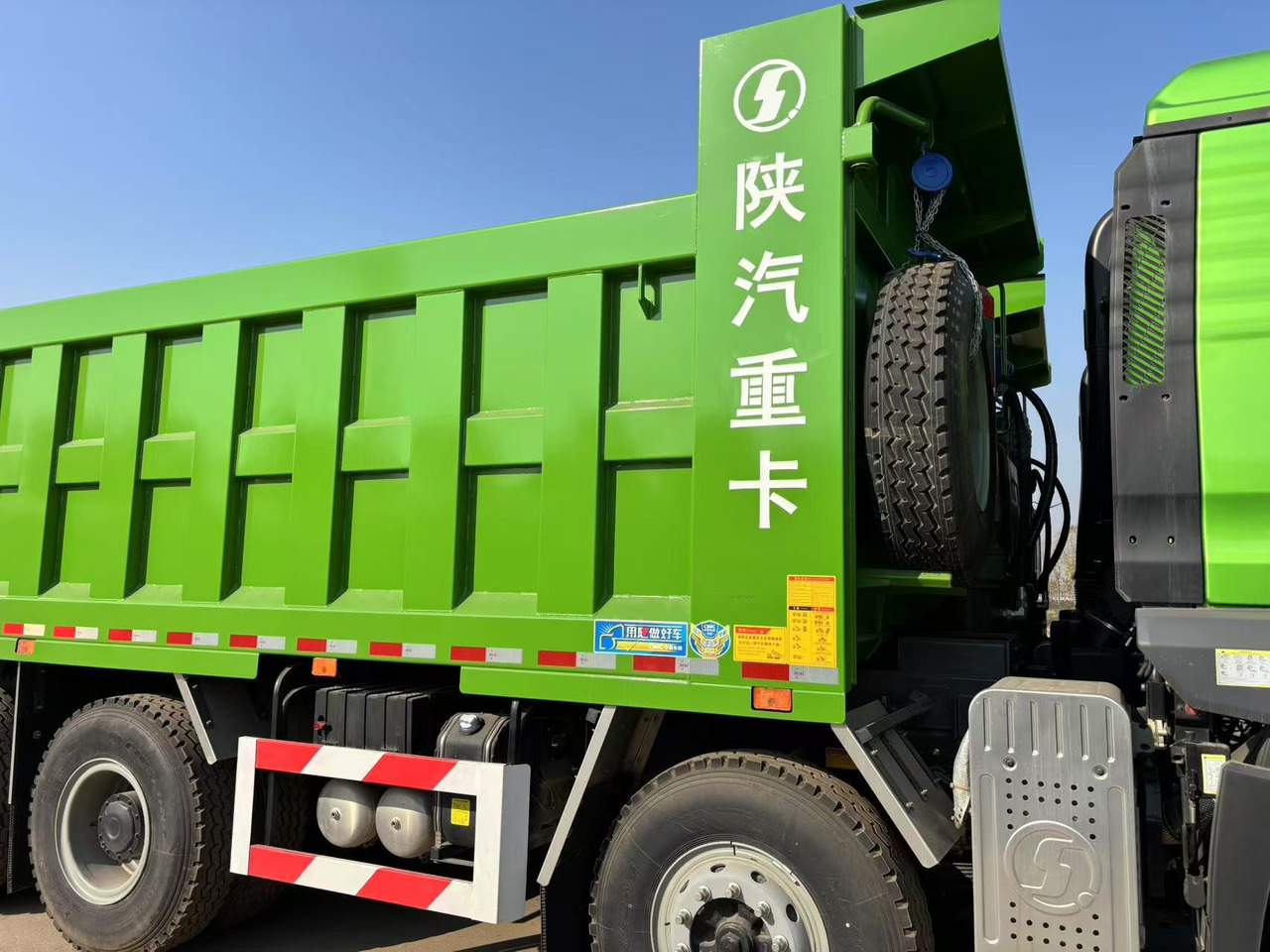 SHACMAN - Tipper: picture 2 SHACMAN - Tipper: picture 2